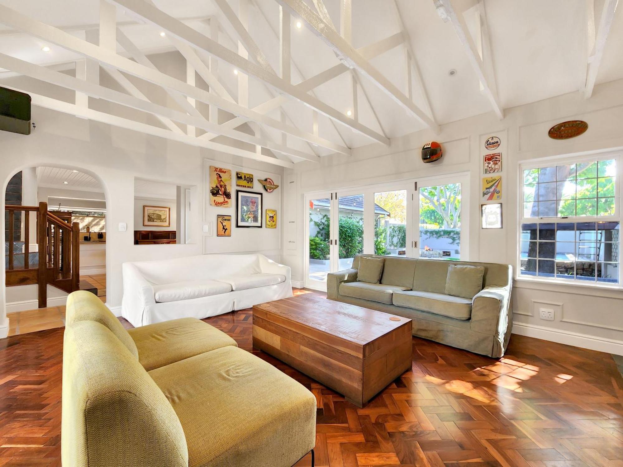 Branch & Vine Cottages - Constantia - Formerly Pinoak Cottages Kapstaden Eksteriør billede